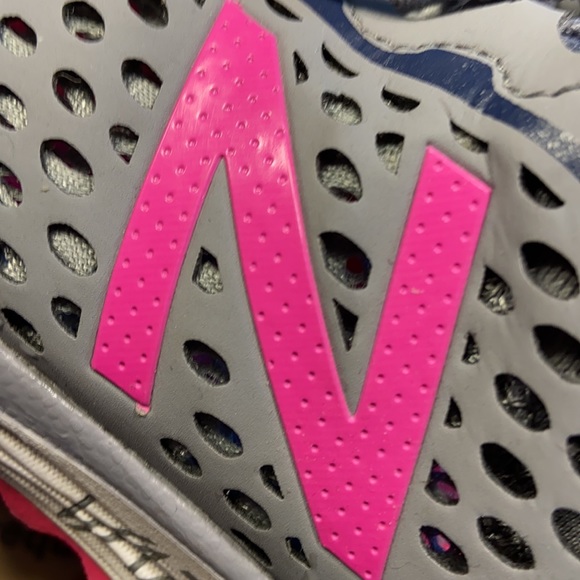New Balance women’s VAZEE running shoes 👟 7.5. - Picture 7 of 8